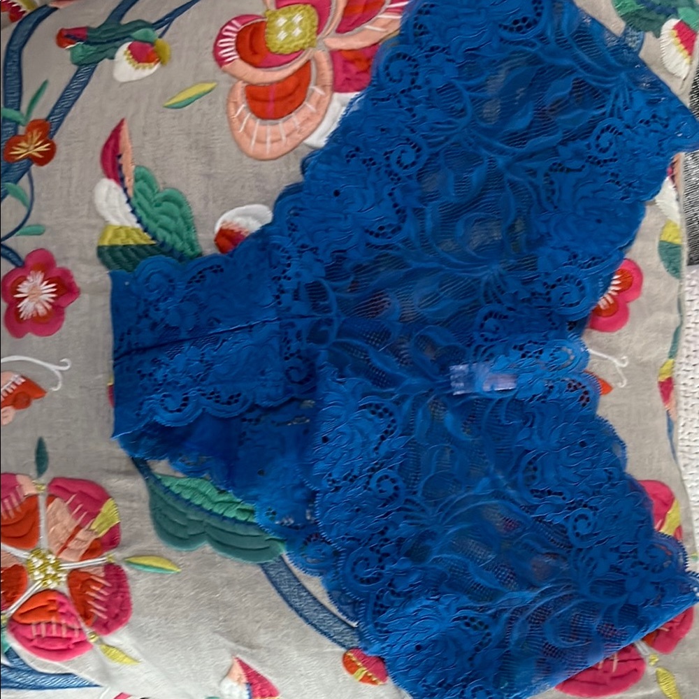 Women's Blue Lace Shorts